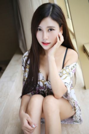 床上丽拉