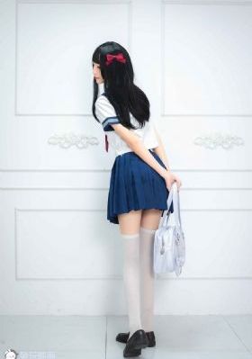 办公室里的女教师3