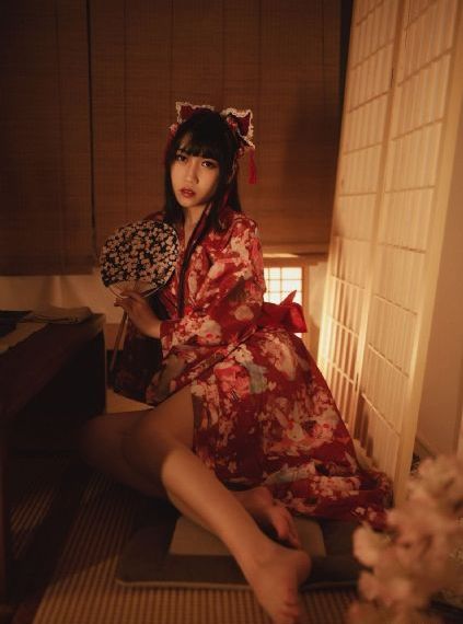 超超超超喜欢你的100个女朋友